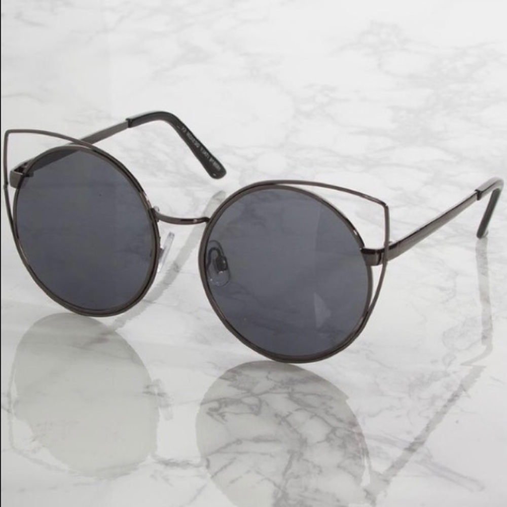 CATEYE SUNGLASSES